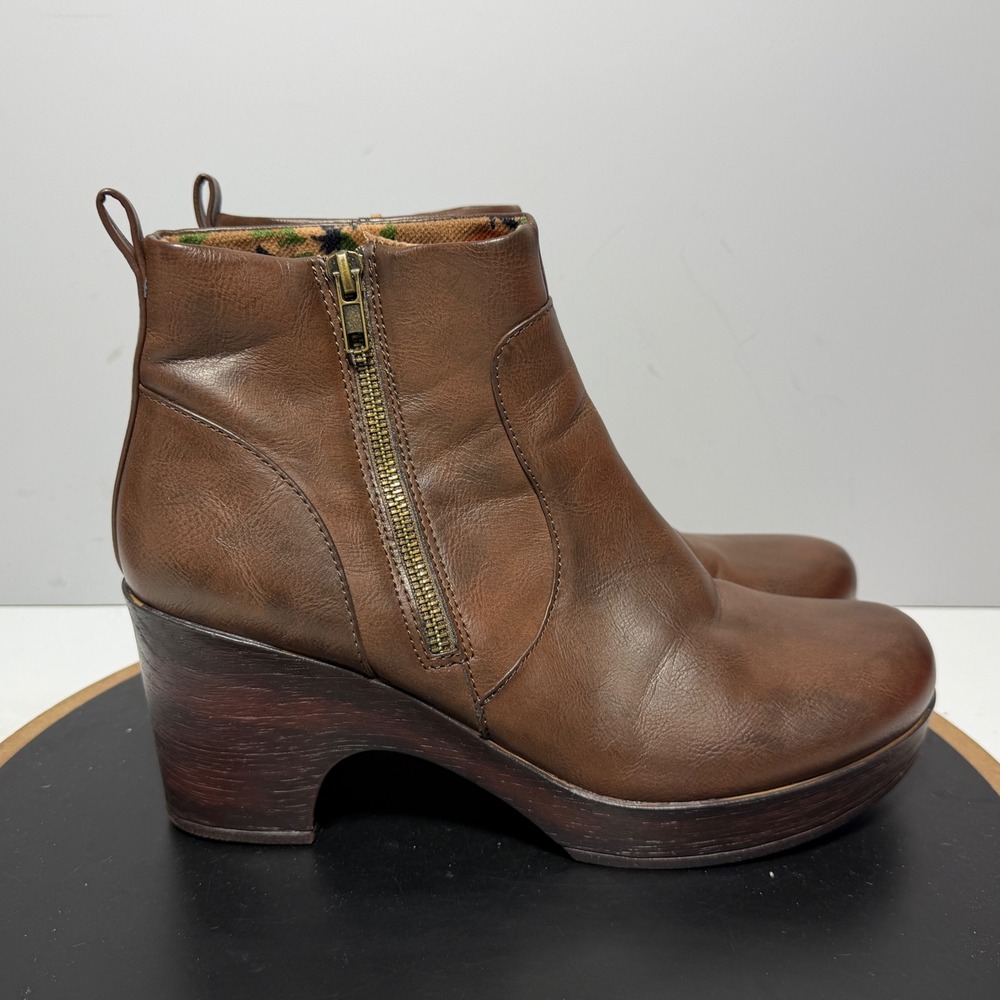 Born Ankle Boots Women Size 11 Brown Faux Leather Platform Side Zip Casual Fall